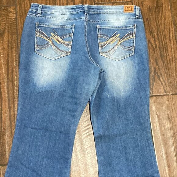 VTG, Leí  Jeans Blue Flare & Wide Leg Denim Junior Size 15 - Picture 2 of 12